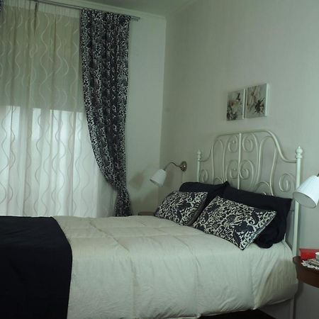 Apartment Oltremarestudios Napoli Bagian luar foto