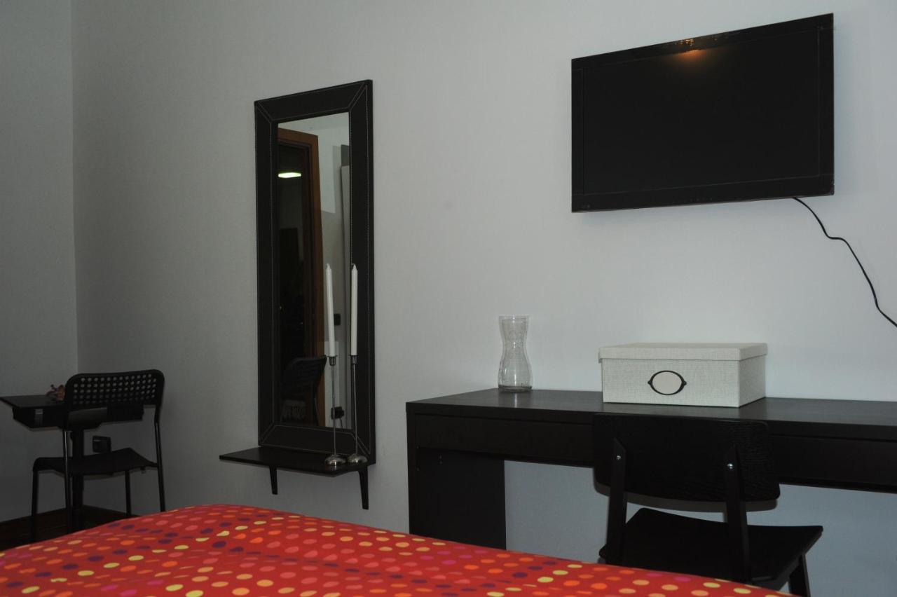 Apartment Oltremarestudios Napoli Bagian luar foto