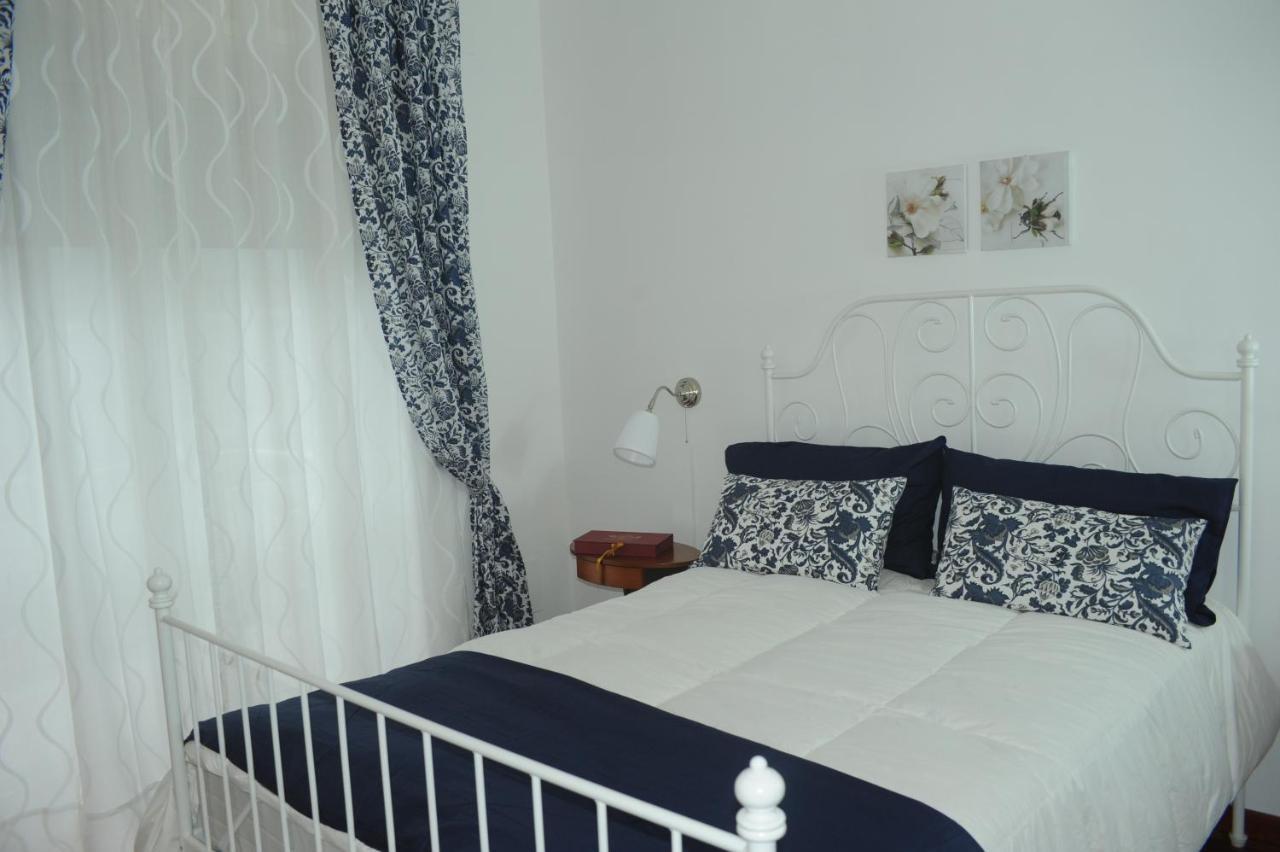 Apartment Oltremarestudios Napoli Bagian luar foto