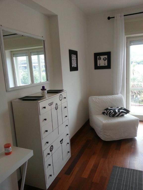 Apartment Oltremarestudios Napoli Bagian luar foto