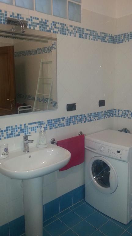 Apartment Oltremarestudios Napoli Bagian luar foto
